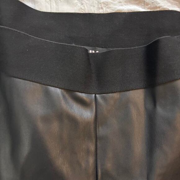 DKNY Pleather Spandex Pants Elastic Waist Side Zip Closure Punk - Picture 3 of 6